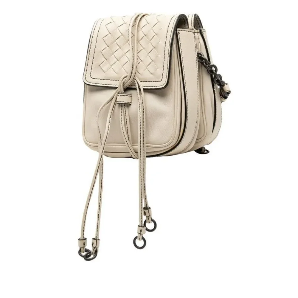 Bottega Veneta delivery duty
